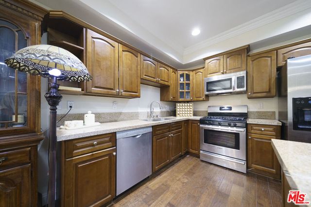 440 S Occidental Boulevard 204, Los Angeles, CA 90057