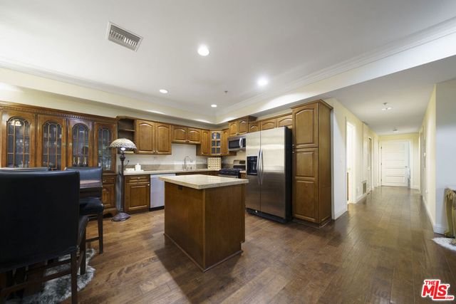 440 S Occidental Boulevard 204, Los Angeles, CA 90057