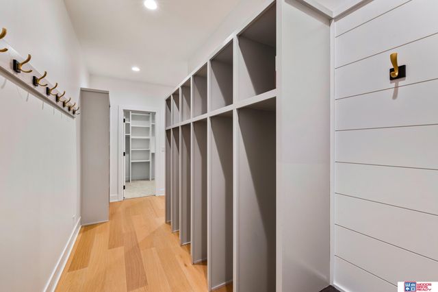 10231 Starlight Bay, Lincoln, NE 68527