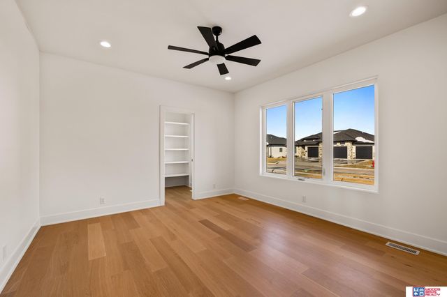 10231 Starlight Bay, Lincoln, NE 68527