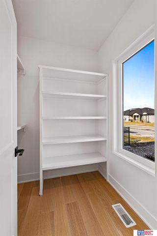 10231 Starlight Bay, Lincoln, NE 68527