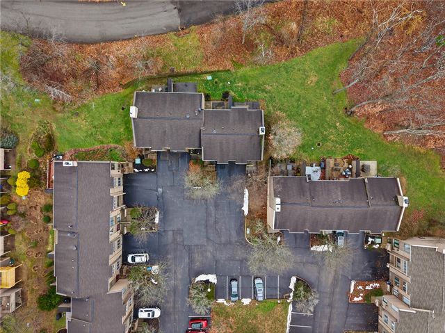 363 Hawthorne Ct, Ross Twp, PA 15237