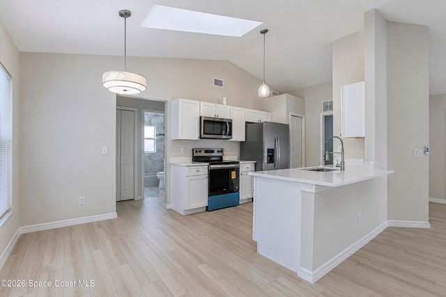 1598 Kelly Street SE, Palm Bay, FL 32909