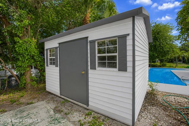 1598 Kelly Street SE, Palm Bay, FL 32909