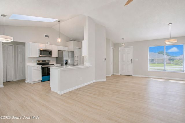 1598 Kelly Street SE, Palm Bay, FL 32909