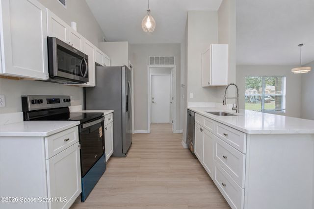 1598 Kelly Street SE, Palm Bay, FL 32909