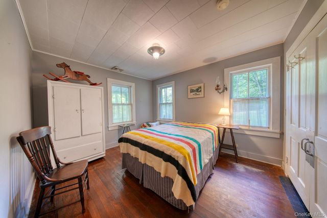 2 Shingle Kill Court, Sparrowbush, NY 12780