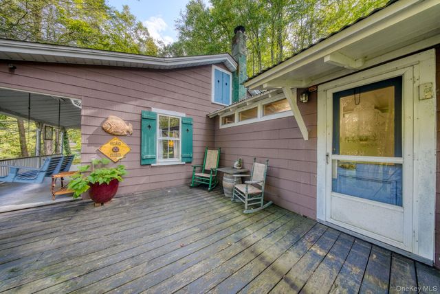 2 Shingle Kill Court, Sparrowbush, NY 12780