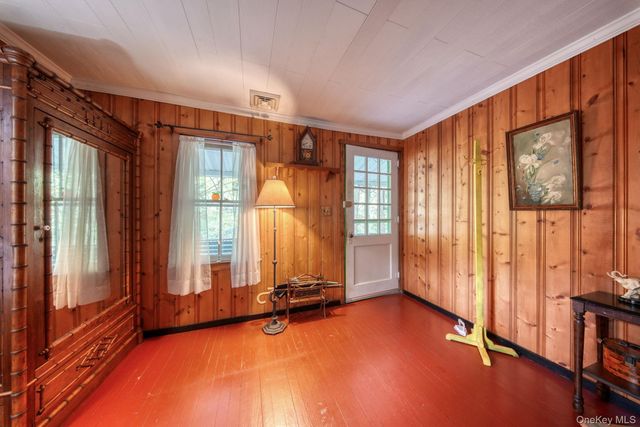 2 Shingle Kill Court, Sparrowbush, NY 12780