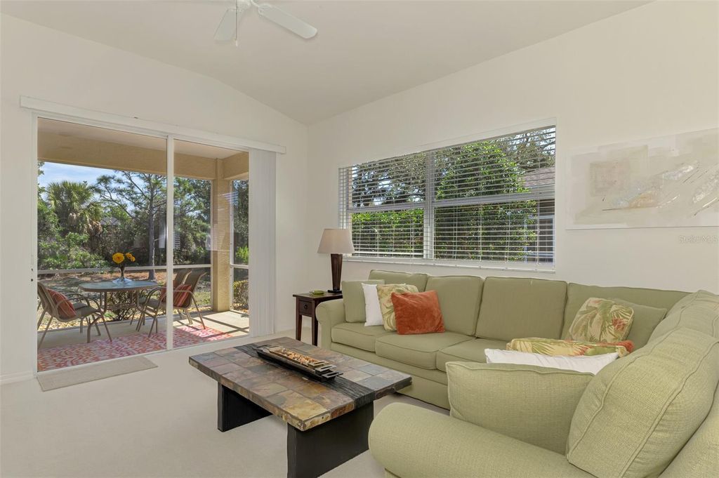 Image 13 of property listing at 1104 YOSEMITE DRIVE, Englewood, FL 34223