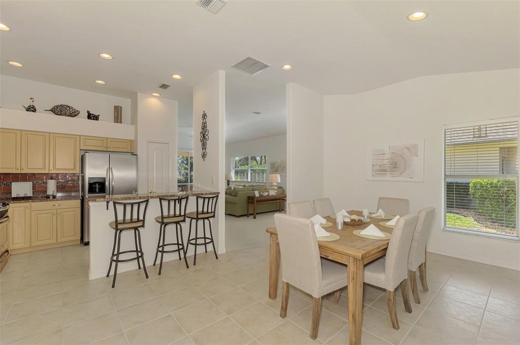 Image 17 of property listing at 1104 YOSEMITE DRIVE, Englewood, FL 34223