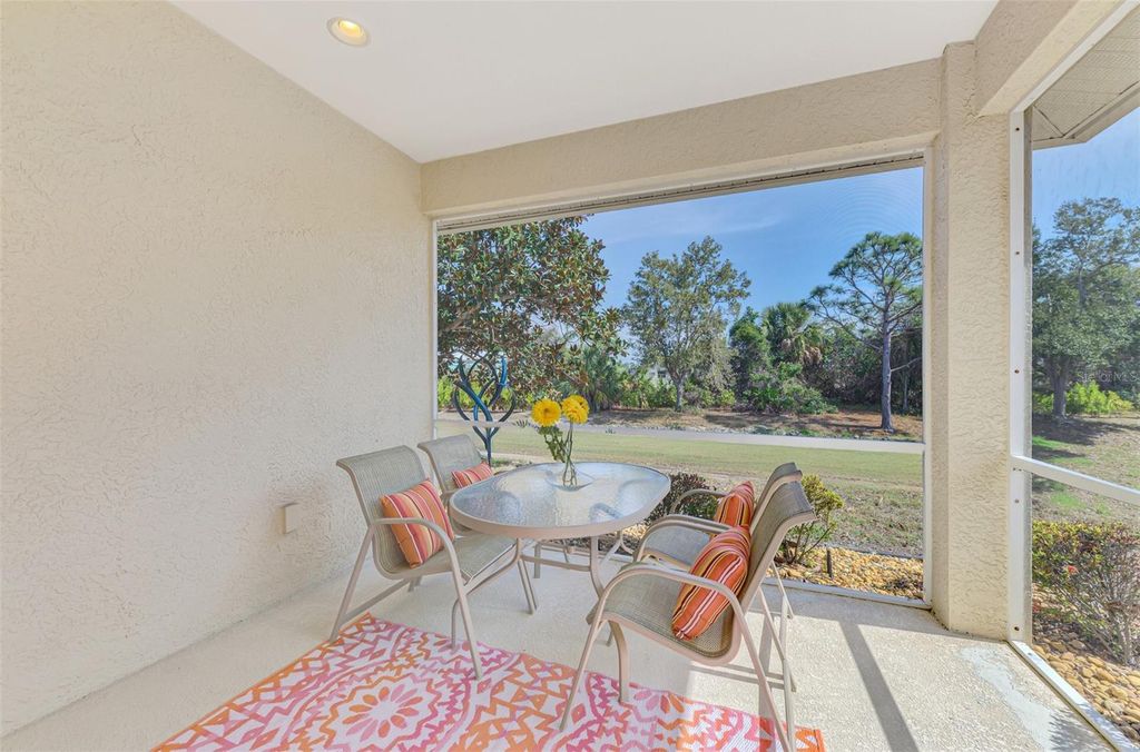 Image 40 of property listing at 1104 YOSEMITE DRIVE, Englewood, FL 34223