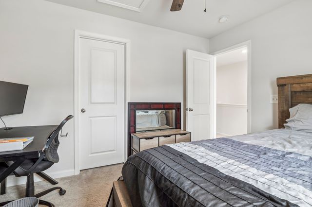 4124 S Downs Cir, White House, TN 37188