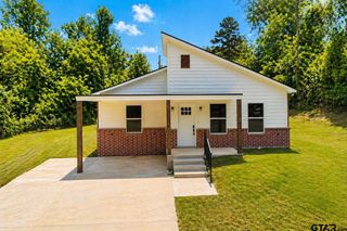 1410 W Connally St, Tyler, TX 75701