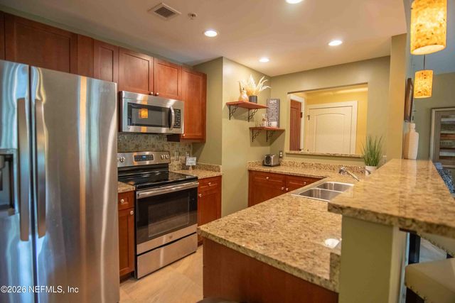 965 REGISTRY Boulevard 102, St. Augustine, FL 32092