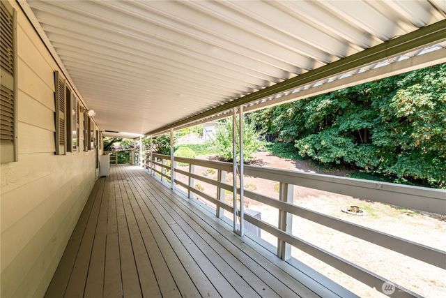 2337 W Hills Drive, Longview, WA 98632
