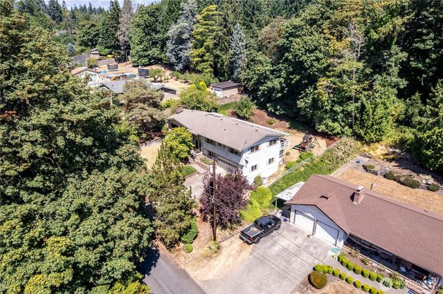 2337 W Hills Drive, Longview, WA 98632