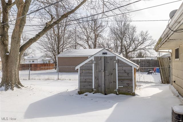 4223 Palm Avenue, Lorain, OH 44055