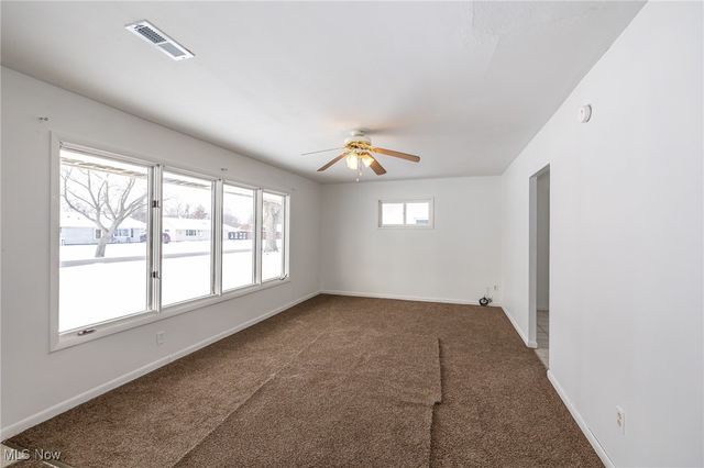 4223 Palm Avenue, Lorain, OH 44055