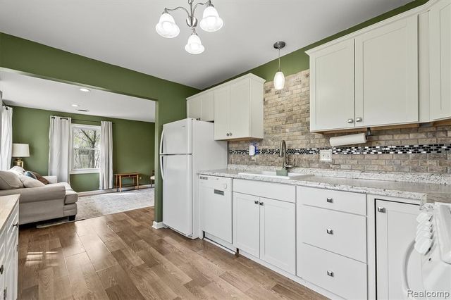 1816 June Avenue, Rochester Hills, MI 48309