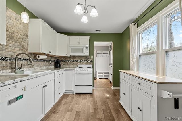 1816 June Avenue, Rochester Hills, MI 48309