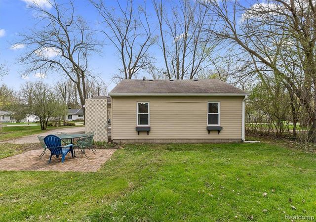 1816 June Avenue, Rochester Hills, MI 48309
