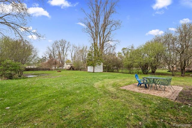 1816 June Avenue, Rochester Hills, MI 48309