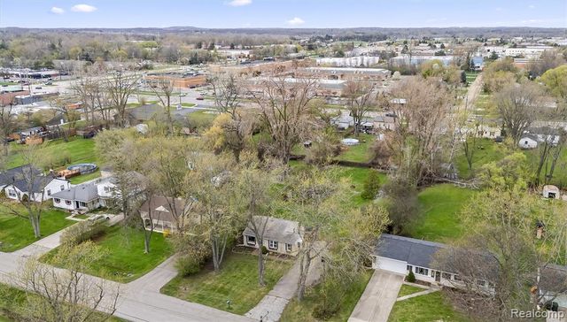 1816 June Avenue, Rochester Hills, MI 48309