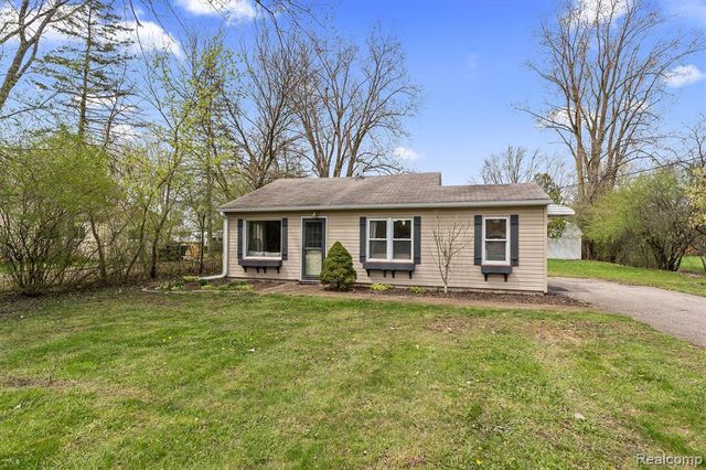 1816 June Avenue, Rochester Hills, MI 48309