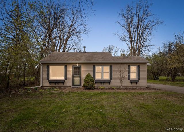 1816 June Avenue, Rochester Hills, MI 48309