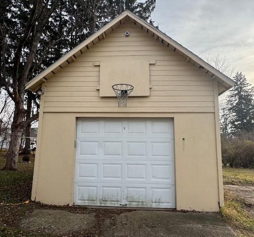 122 W BERLIN STREET, Berlin, WI 54923