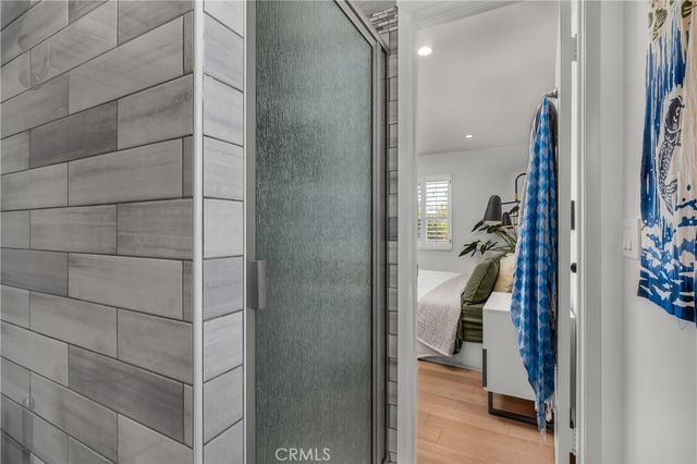 7460 Sausalito, West Hills, CA 91307
