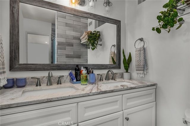 7460 Sausalito, West Hills, CA 91307