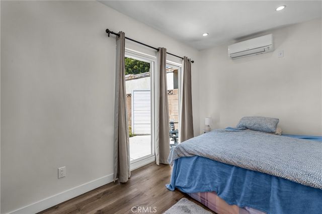 7460 Sausalito, West Hills, CA 91307