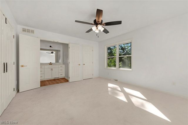 6301 Fiesta Court, Lorain, OH 44053