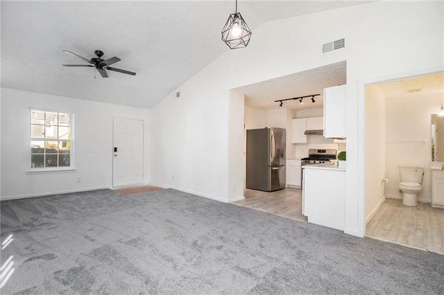 1025 Lakeside Circle, Covington, GA 30016
