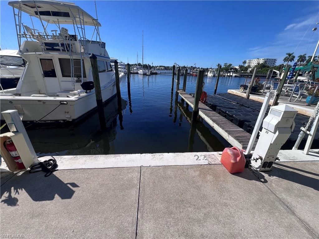 900 Broad Ave S. BS-22, NAPLES, FL 34102 — photo 4