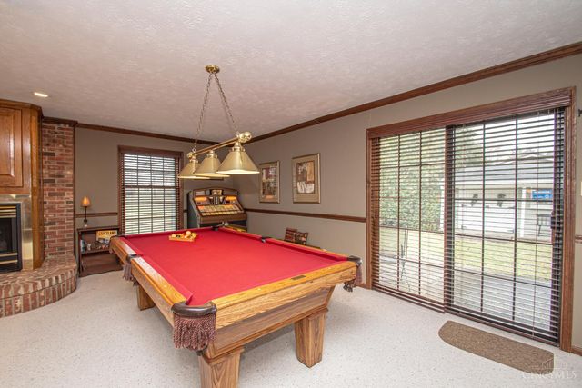 471 Roselake Drive, Centerville, OH 45458