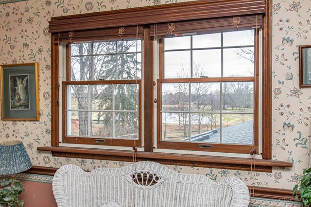 471 Roselake Drive, Centerville, OH 45458