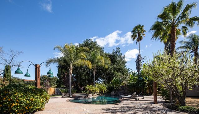 253 Fremont Avenue, Los Altos, CA 94024