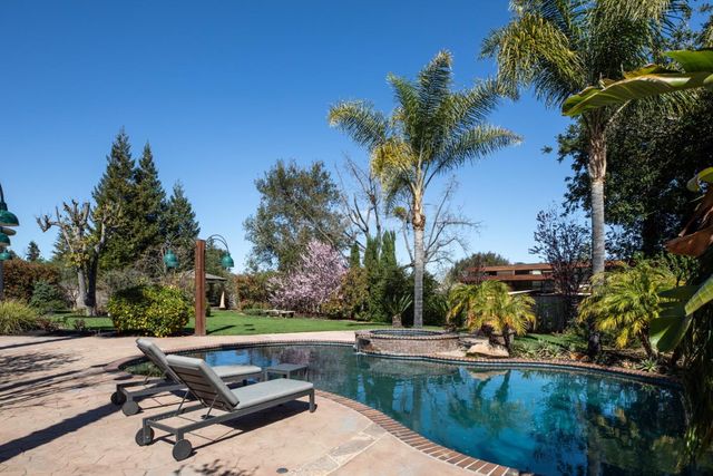 253 Fremont Avenue, Los Altos, CA 94024