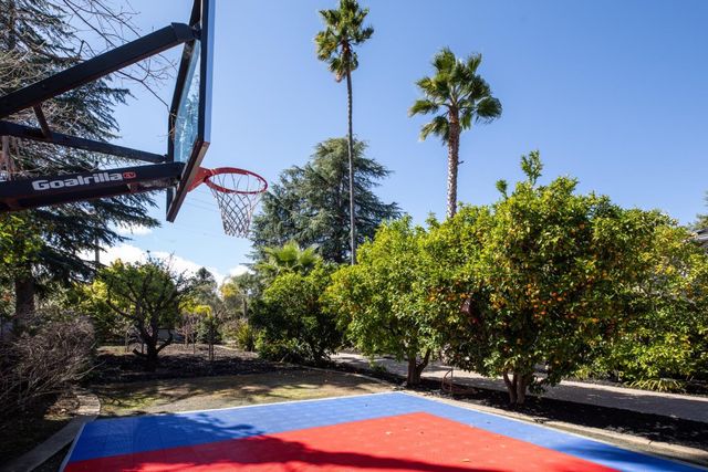 253 Fremont Avenue, Los Altos, CA 94024