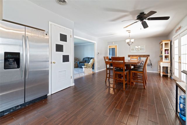 1704 E 14th Street, Sweetwater, TX 79556