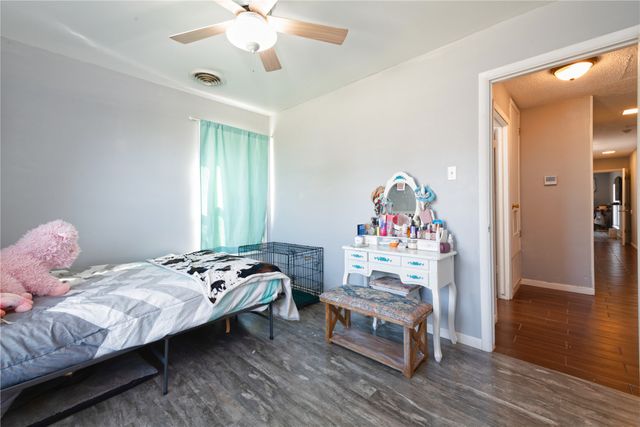 1704 E 14th Street, Sweetwater, TX 79556