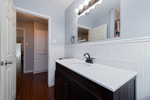 1704 E 14th Street, Sweetwater, TX 79556