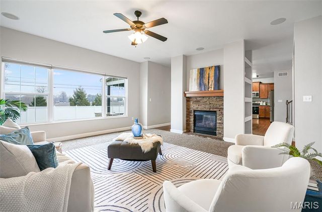 980 Carnegie Knolls Drive, O'fallon, IL 62269