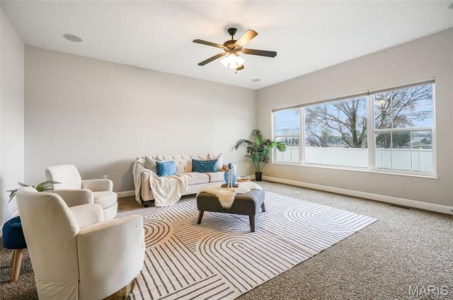 980 Carnegie Knolls Drive, O'fallon, IL 62269