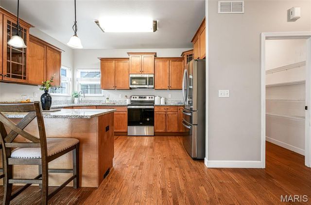 980 Carnegie Knolls Drive, O'fallon, IL 62269