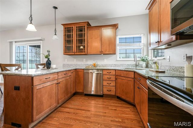 980 Carnegie Knolls Drive, O'fallon, IL 62269