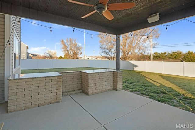 980 Carnegie Knolls Drive, O'fallon, IL 62269